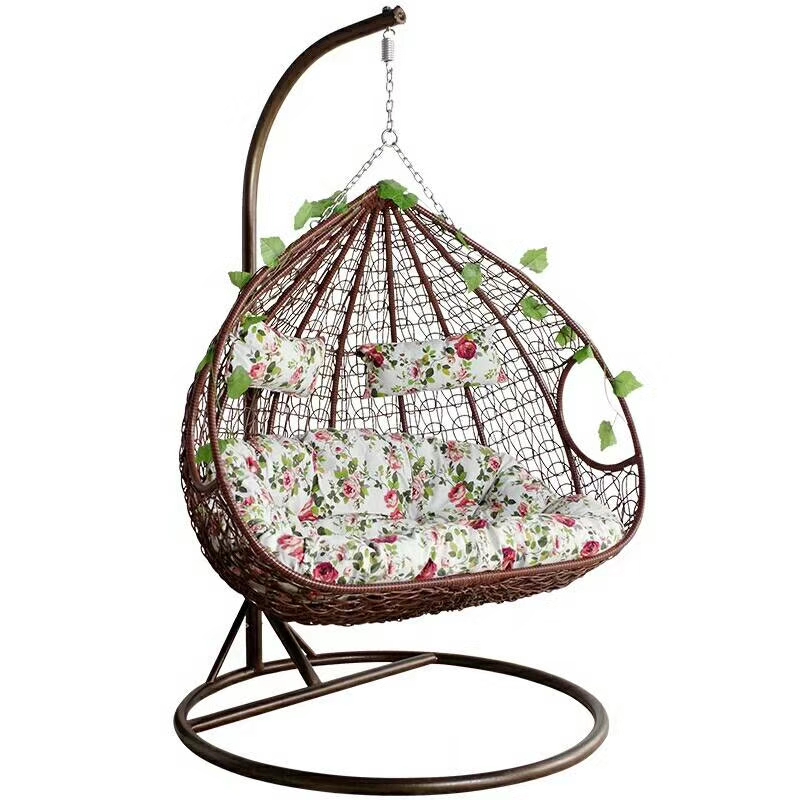 Hangstoel van wicker voor op h - Outdoor Furniture In Bali recensie en prijs